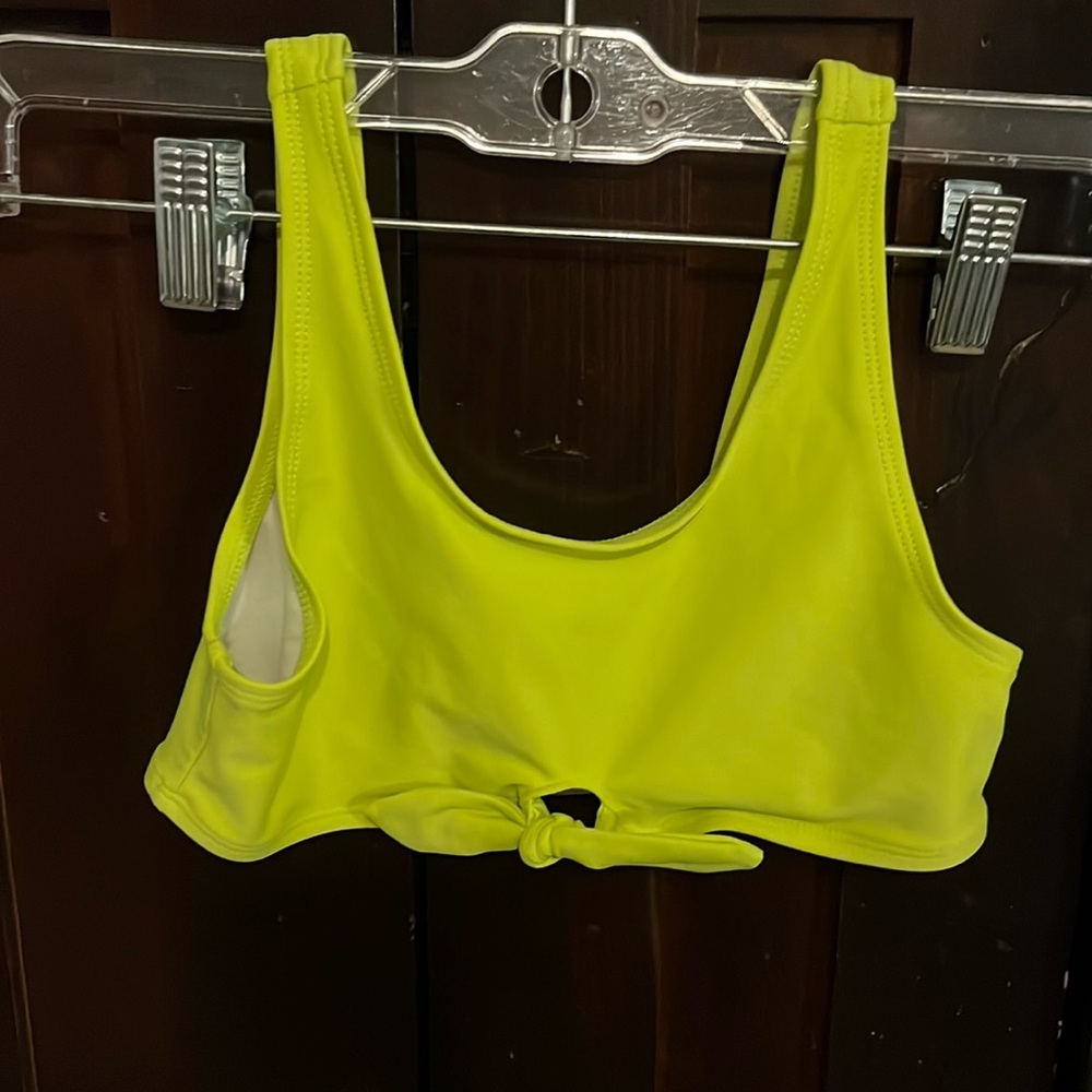 Yellow/green two piece bathing suit